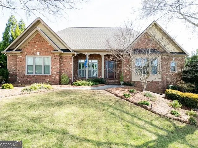 Expensive Lakeshore Estates Real Estate