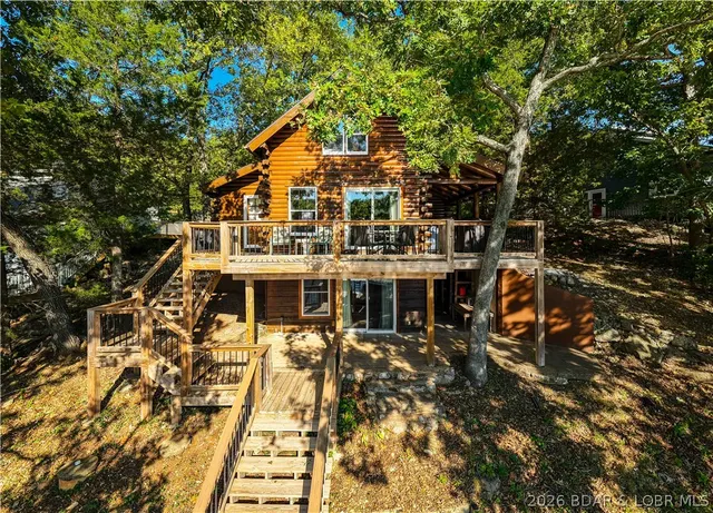 Popular East View Subdivision Real Estate