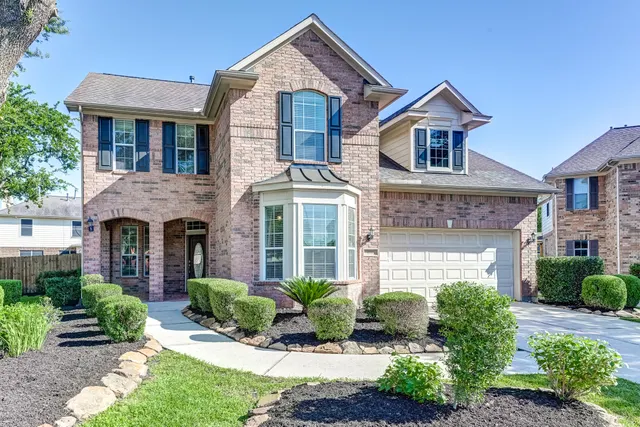 Popular Country Lake Estates Sec 01 Real Estate
