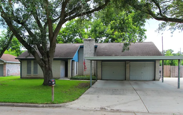 Popular Park Crest Alvin Real Estate