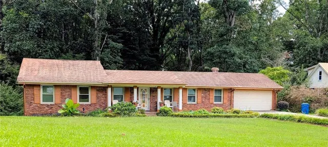 Popular SOUTHERN COLONY Real Estate