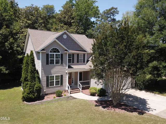 Popular Langdon Pointe Real Estate