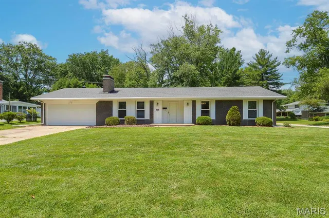 Popular Chenot Place 4th Add Real Estate