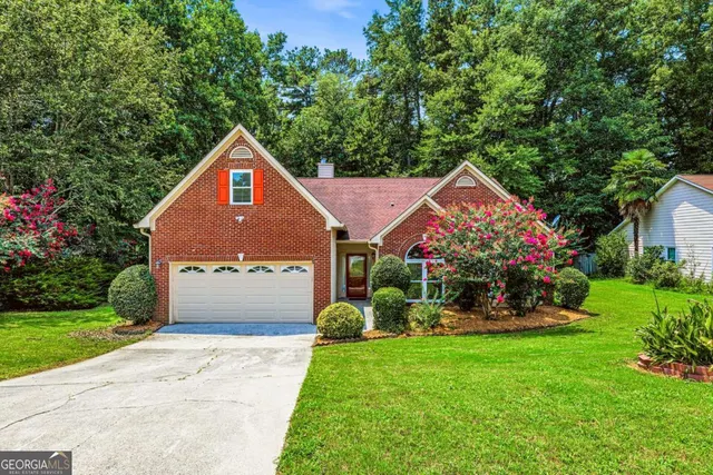 Popular Creekshire Real Estate