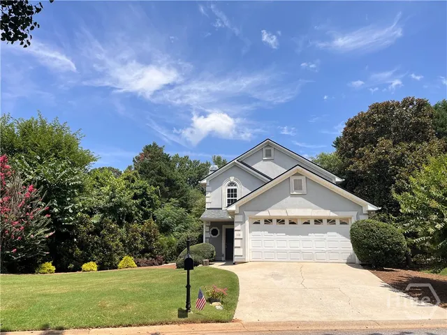Popular Village-Jennings Real Estate
