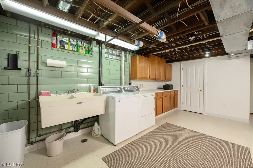 Listing Thumbnail Image 39