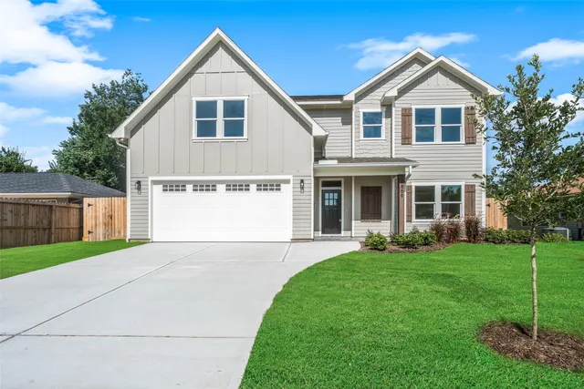 Popular Glenview Sec 01 Real Estate