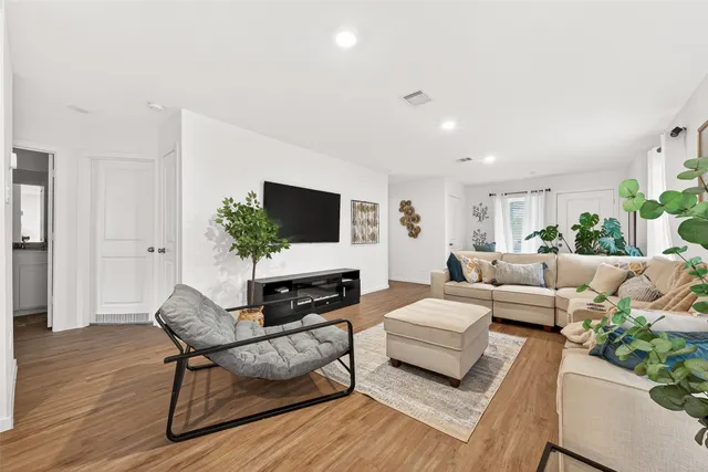Popular Becker Lndg Real Estate