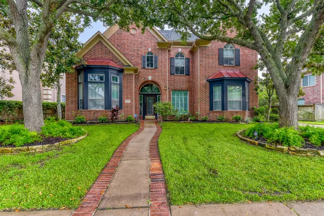 Popular Lakepointe Sec 2 At Silverlake Real Estate