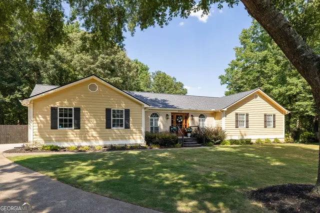 Expensive Den Ric at Daileys Mill Real Estate