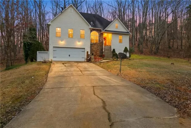 Popular Hudson Falls Real Estate