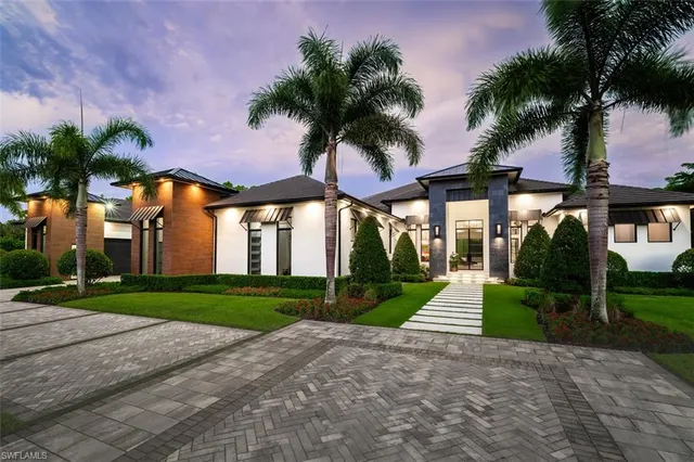 Popular PINE RIDGE ESTATES Real Estate