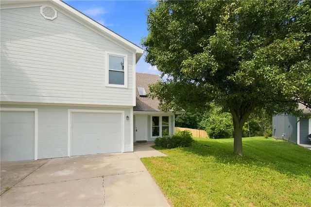 Cheap Claywoods Real Estate