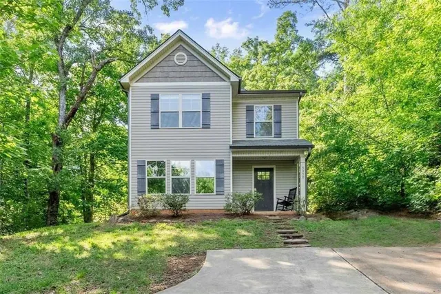 Popular Lake Harbor Shores Real Estate