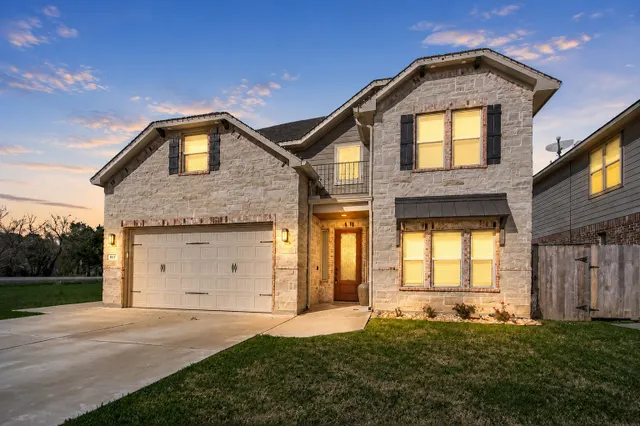 Expensive SOUTHLAND Real Estate