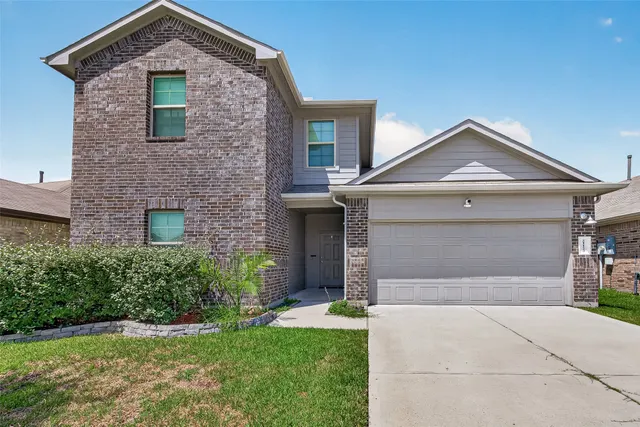 Popular Harrignton Trails Real Estate