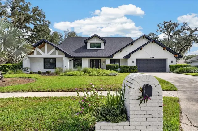 Expensive BARRINGTON OAKS EAST Real Estate