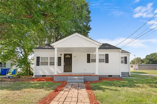 Cheap Johnston Real Estate