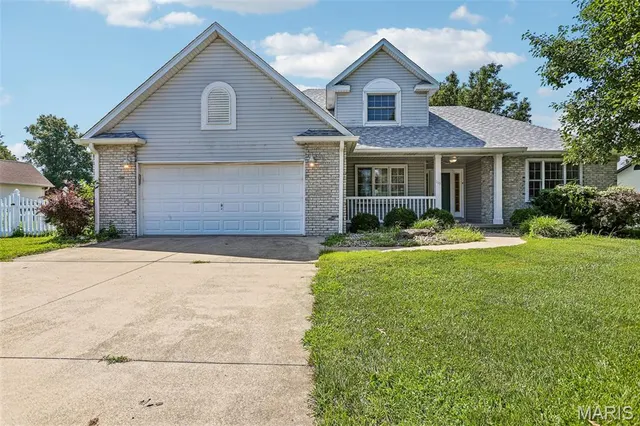 Popular Hamel Real Estate