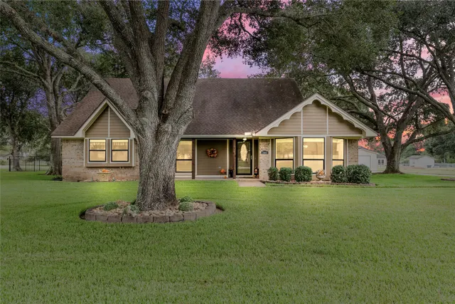 Cheap Country Place Sub Real Estate