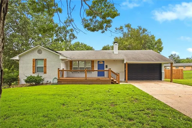 Expensive Blue Vue Real Estate