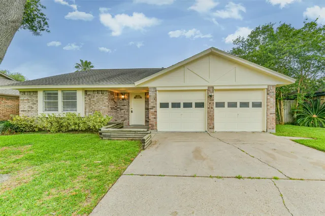 Popular Erin Glen Real Estate