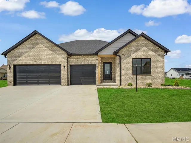 Popular Glen Carbon Real Estate