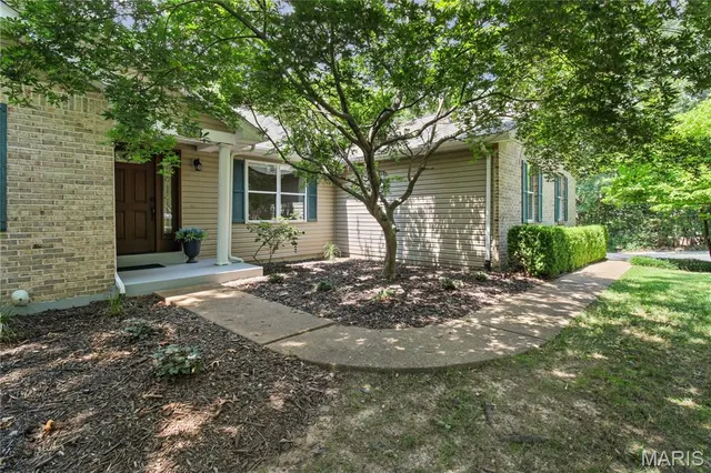 Popular Fawn Ridge 03 Real Estate