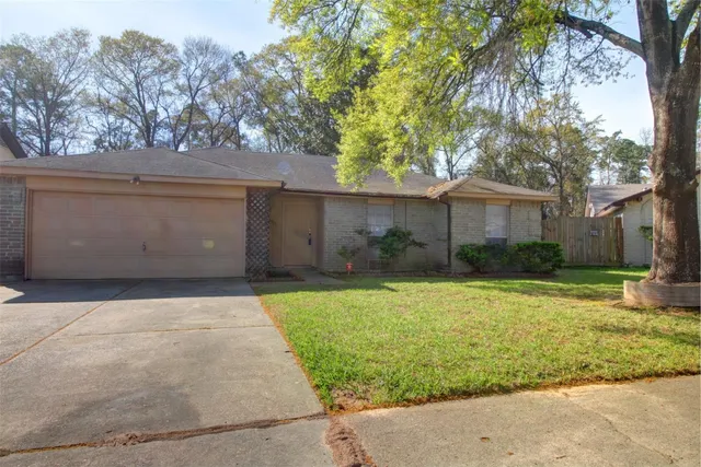 Popular Foxwood Sec 02 Real Estate