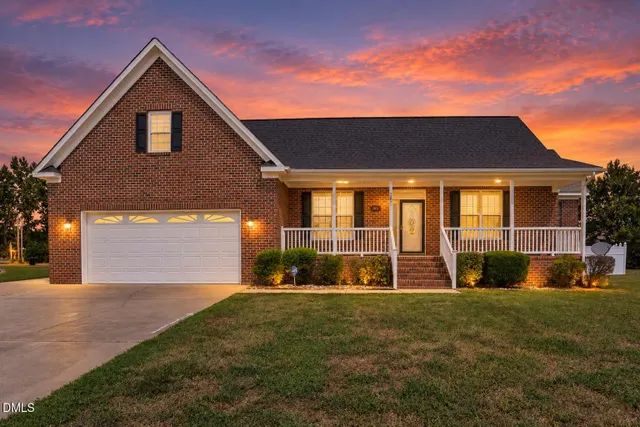 Popular Hillman Estates Real Estate