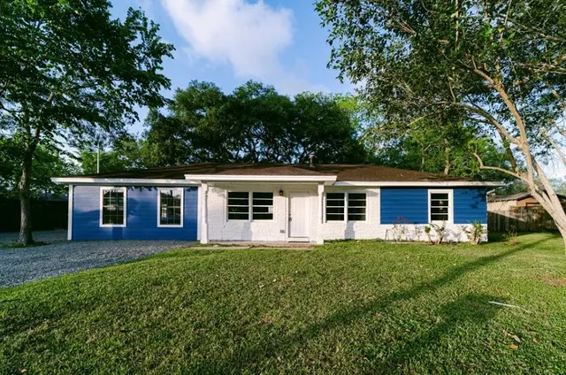 Popular Weekes Real Estate