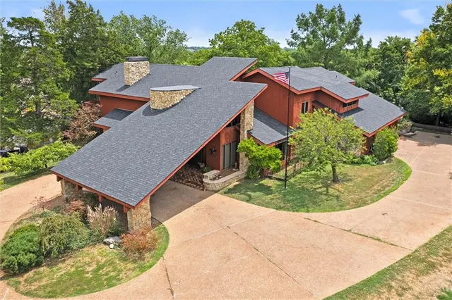 Popular Lees Circle Real Estate