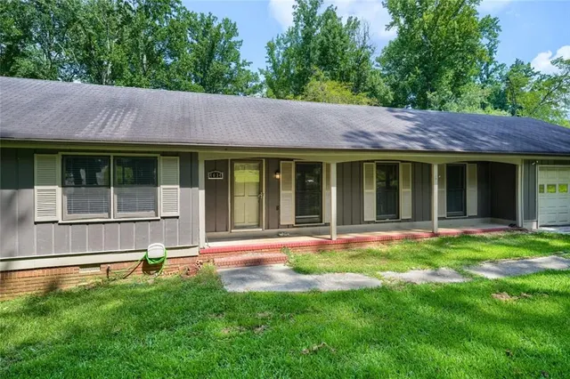 Popular GRANITE SPGS Real Estate