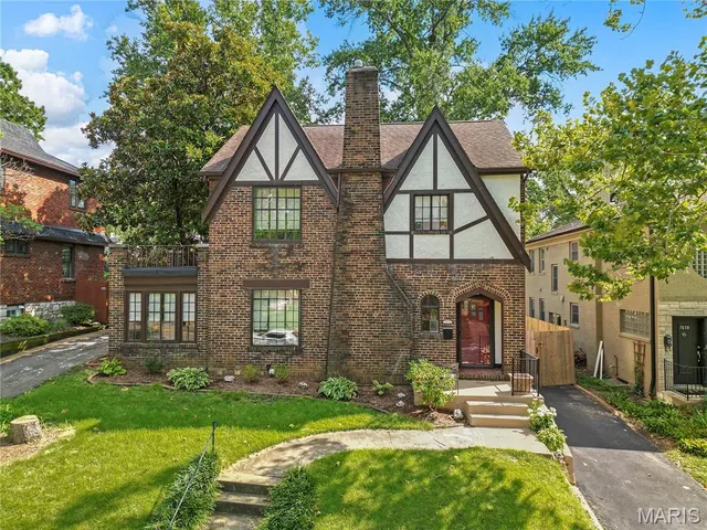 Expensive Delmar Heights Real Estate