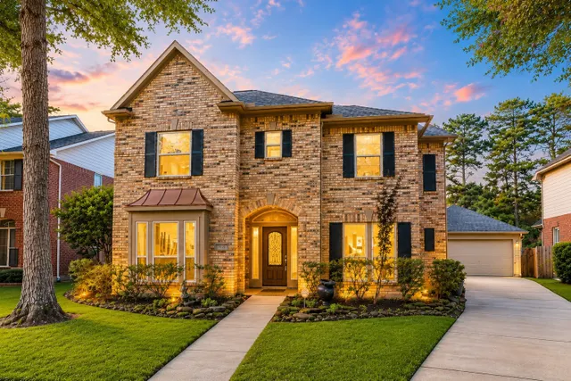 Popular Woodstream Sec 04 Real Estate