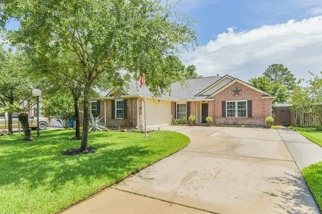Popular Willow Forest Real Estate