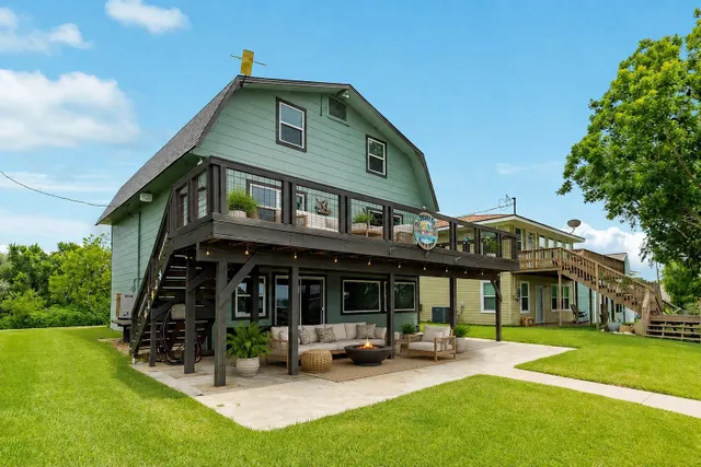 Popular Bernard Acres Sec 2 Real Estate