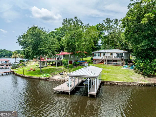 Popular BREEZY SHORES Real Estate