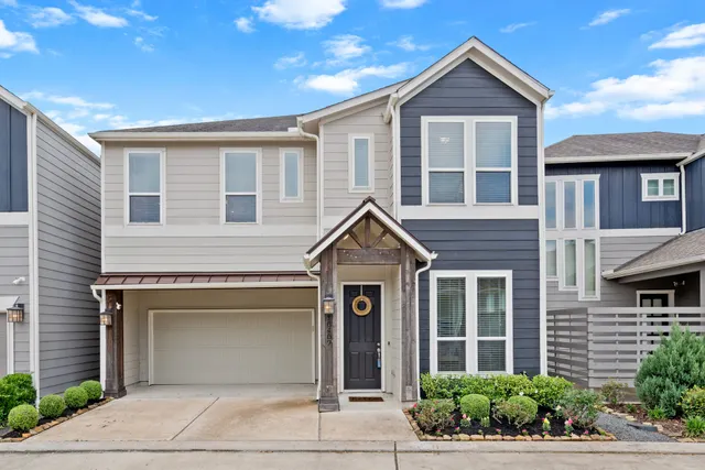 Popular Shadowdale Terrace Real Estate