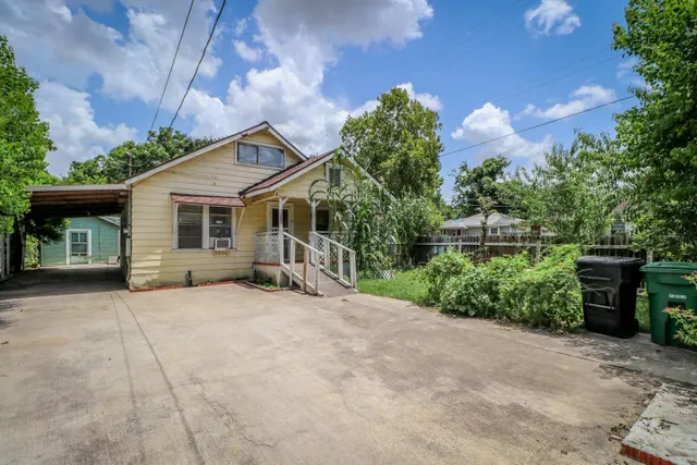 Cheap Oak Meadows Real Estate