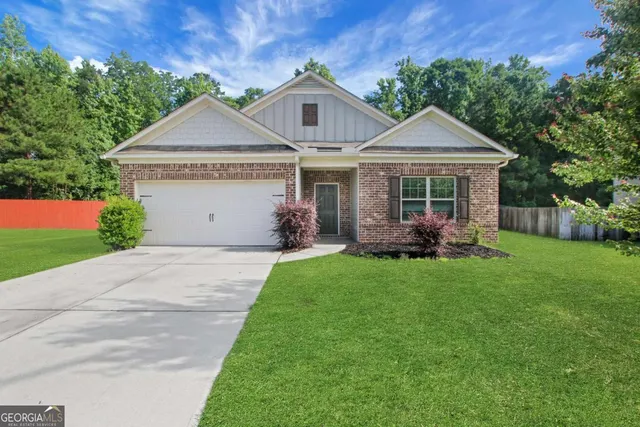 Popular Highlands North Real Estate