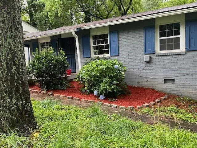 Popular FAIRLANE HEIGHTS Real Estate
