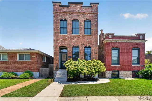 Popular McRee City Add Real Estate