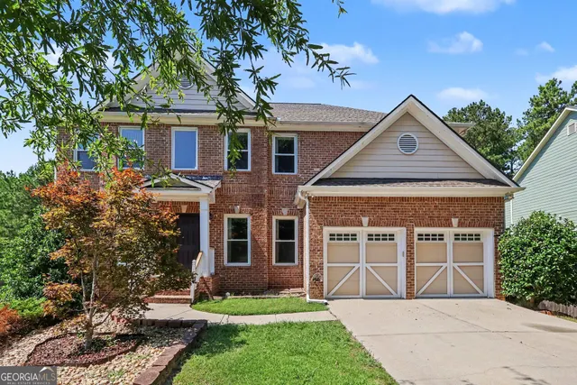 Expensive Carlyle Estates Real Estate