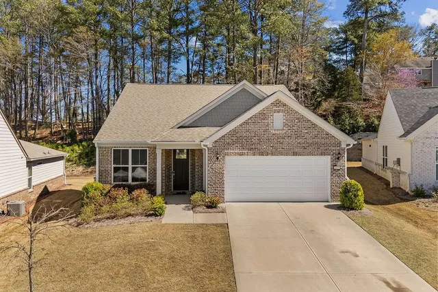 Popular Lakecrest Real Estate