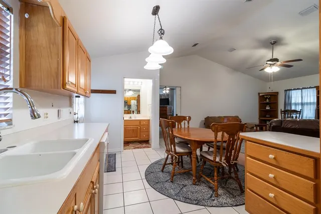 Cheap HOLLINGSWORTH ESTATES Real Estate