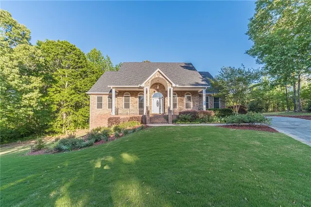 Popular Lake Walton Estates Real Estate