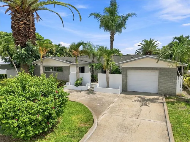 Cheap Tierra Verde Real Estate