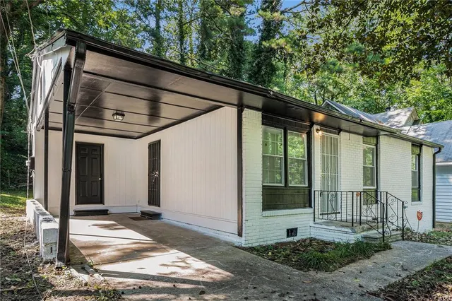 Popular Bolfair Hills Real Estate