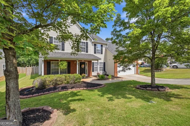 Cheap Grayson Manor Real Estate